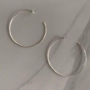 Jenny Bird Icon Hoops - large, silver